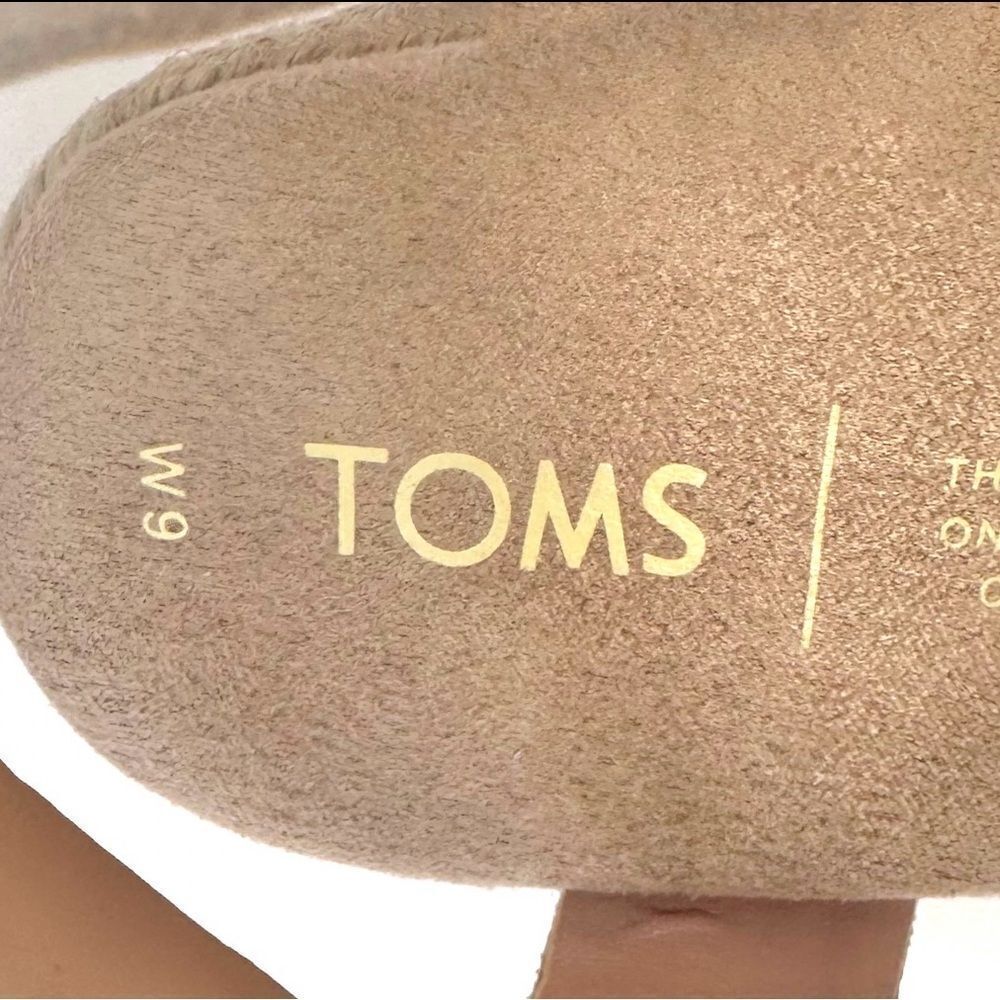 TOMS Tropez Wedges - Picture 7 of 8